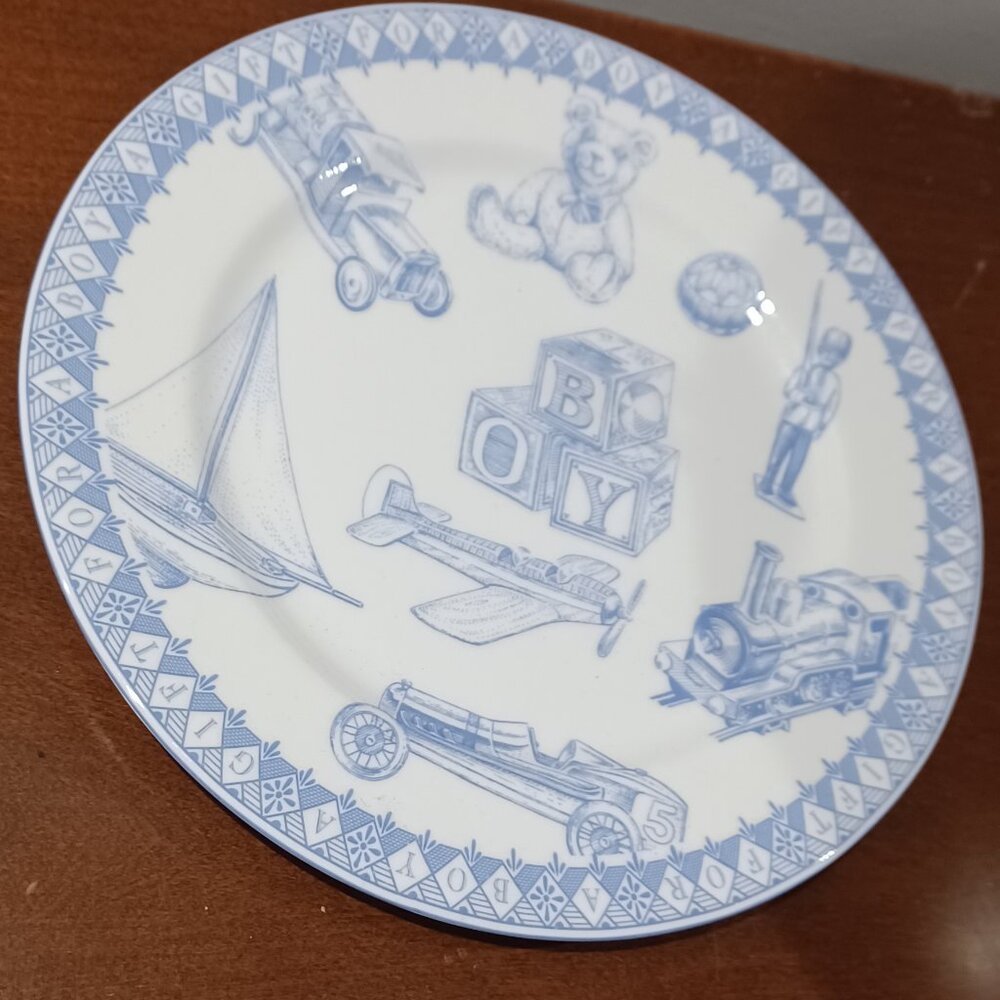 Queen's blue & white infant's plate.